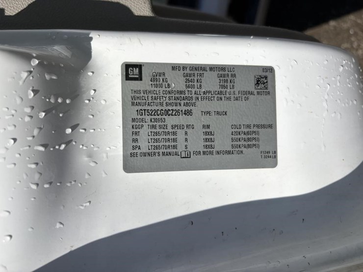 2012-gmc-sierra-3500-image-19