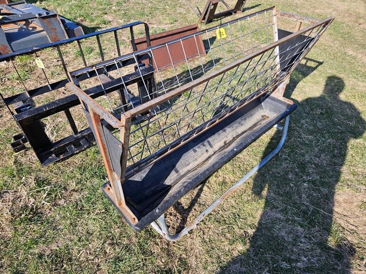 #574-•-livestock-hay-feeder-image-4