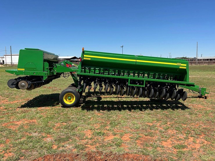 2022-john-deere-455-image-1