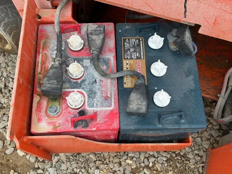 #414-•-2019-snorkel-19'-scissor-lift-image-11