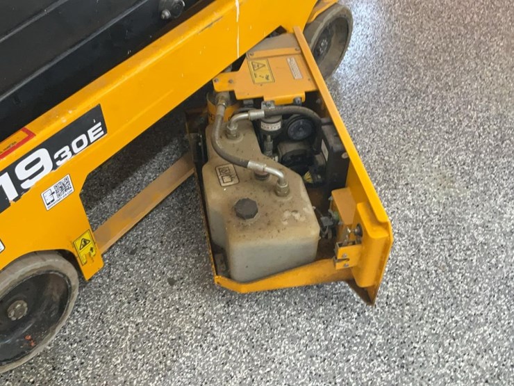 #406-•-jcb-s1930e-19'-scissor-lift-image-20