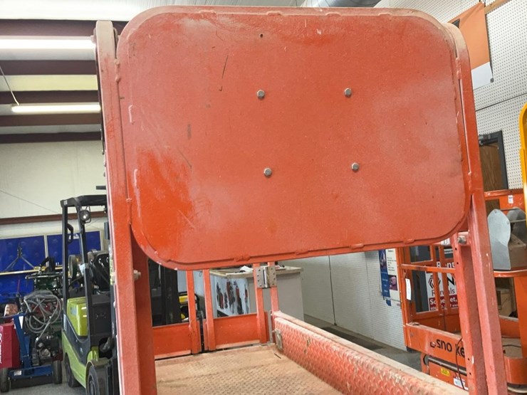 #426-•-2020-snorkel-19'-scissor-lift-image-18