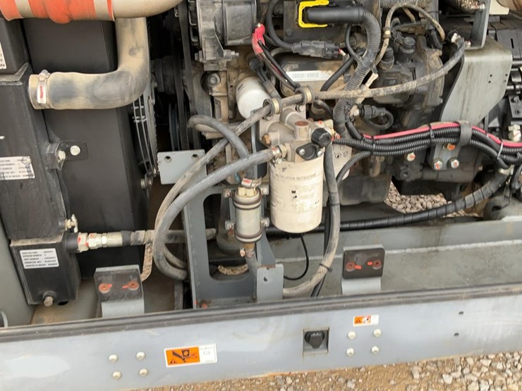 #202-•-2020-skyjack-sj843h-telehandler-image-37