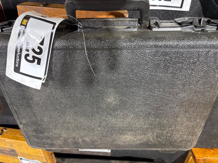 #725-•-blade-gauge-image-2