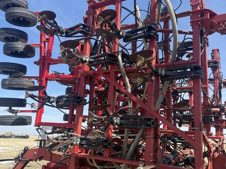 2011-case-ih-3430-image-62