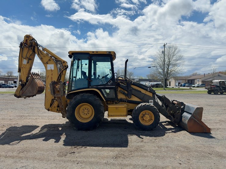 2001-caterpillar-420d-it-image-6