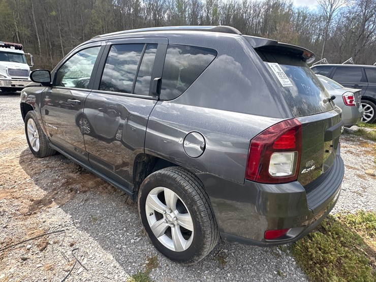 2015-jeep-compass-image-4