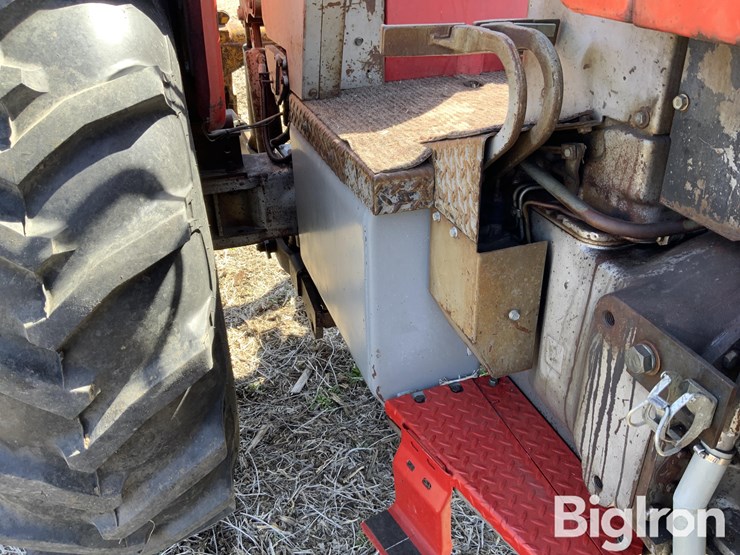 1968-massey-ferguson-1100-image-15