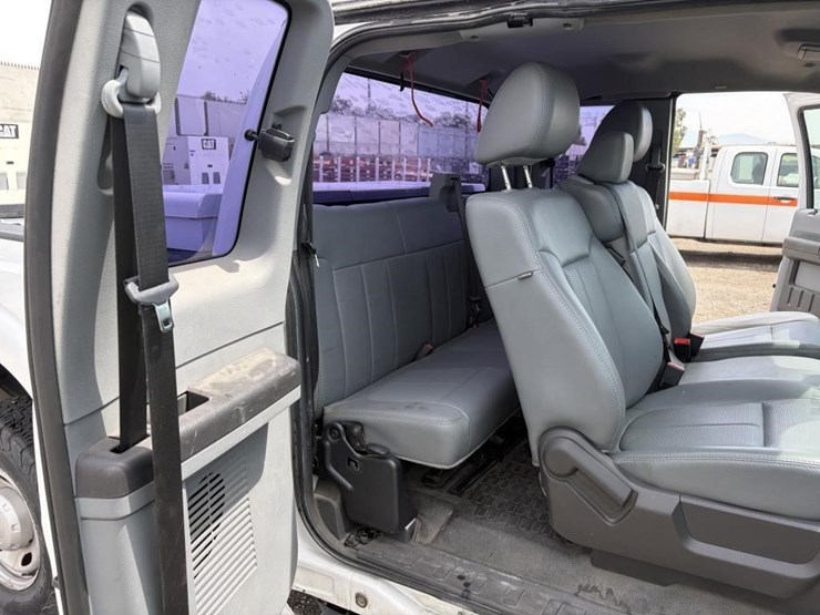 2011-ford-f250-image-13