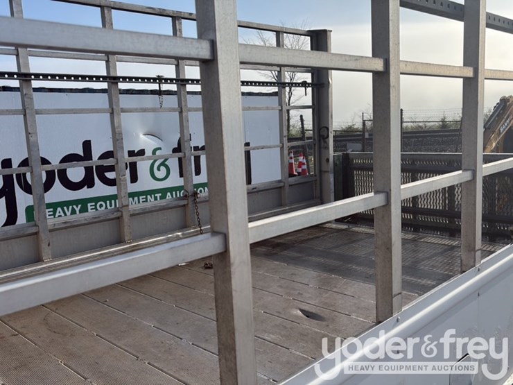 2011-ford-f350-image-13