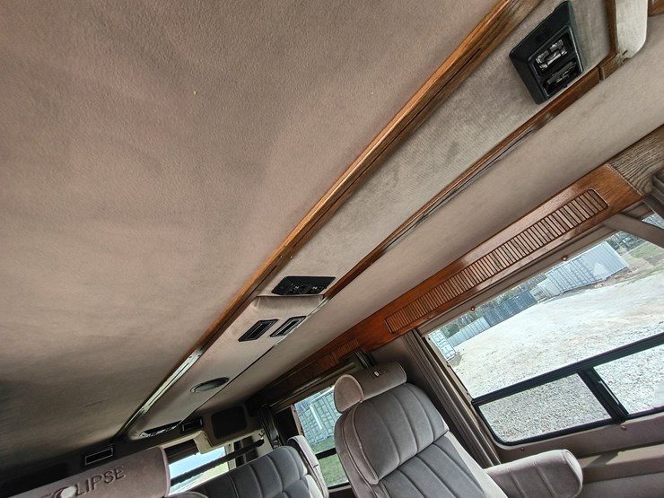 1992-ford-e150-image-63