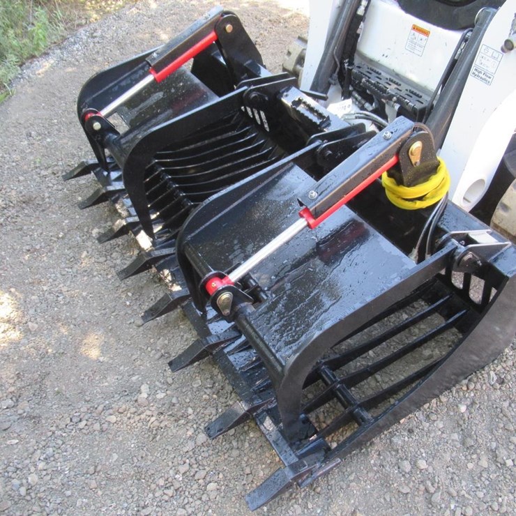 Wildcat 80" Heavy Duty Skid Steer Rock Tooth Grapple