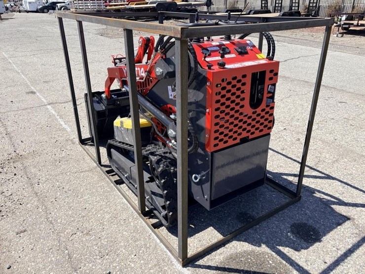 2026-agt-ysrt14-skid-steer-loader-image-4