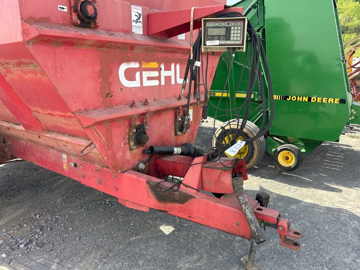 gehl-8285-image-9