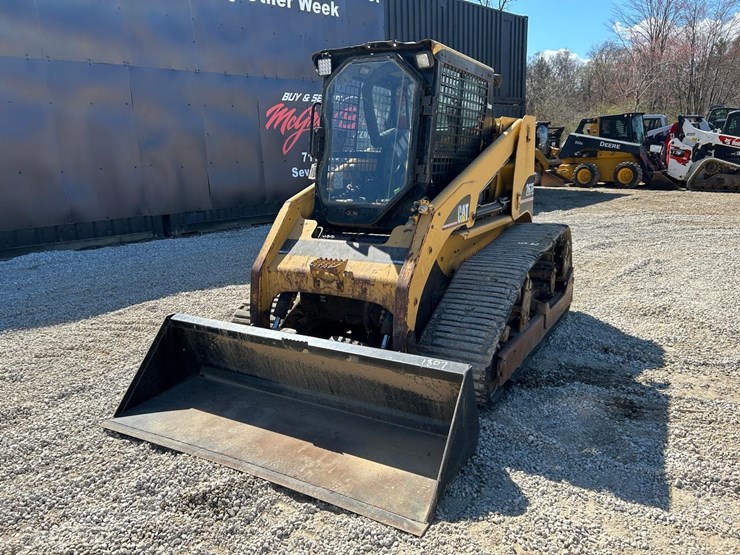 caterpillar-267b-image-8