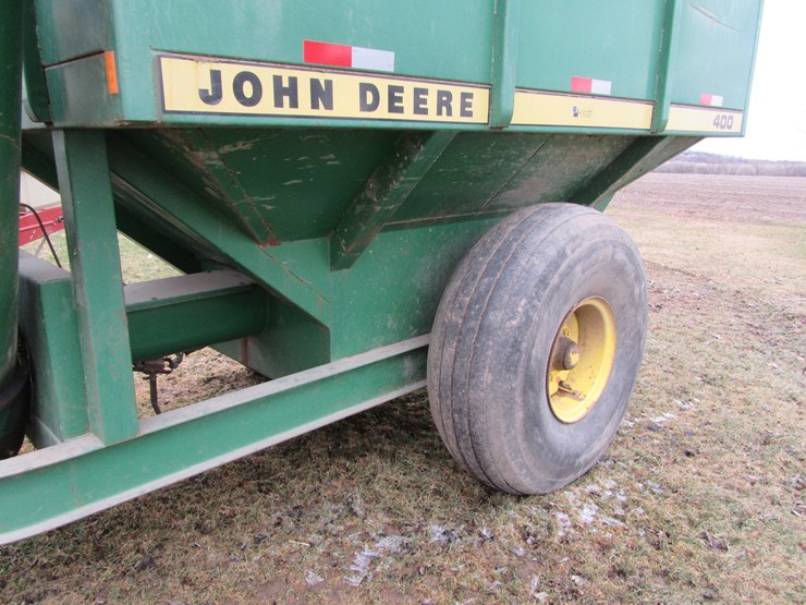 john-deere-400-image-8
