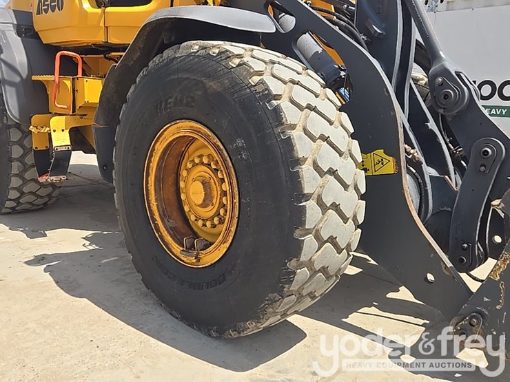 2021-volvo-l90h-image-16