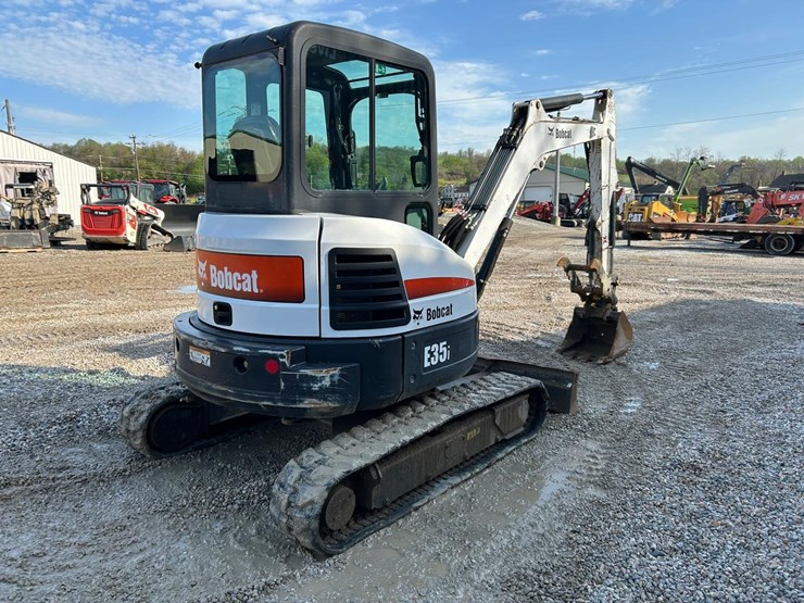 bobcat-e35i-image-4