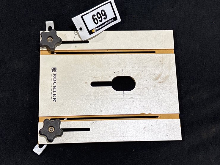 #699-•-router-table-top-image-2