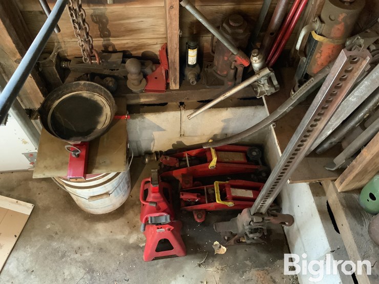 jacks-&-tools-image-1