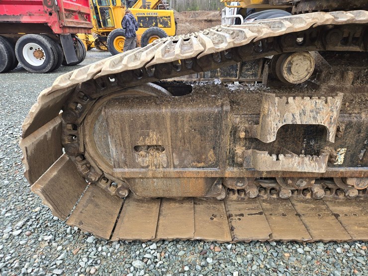 deere-470g-lc-image-67