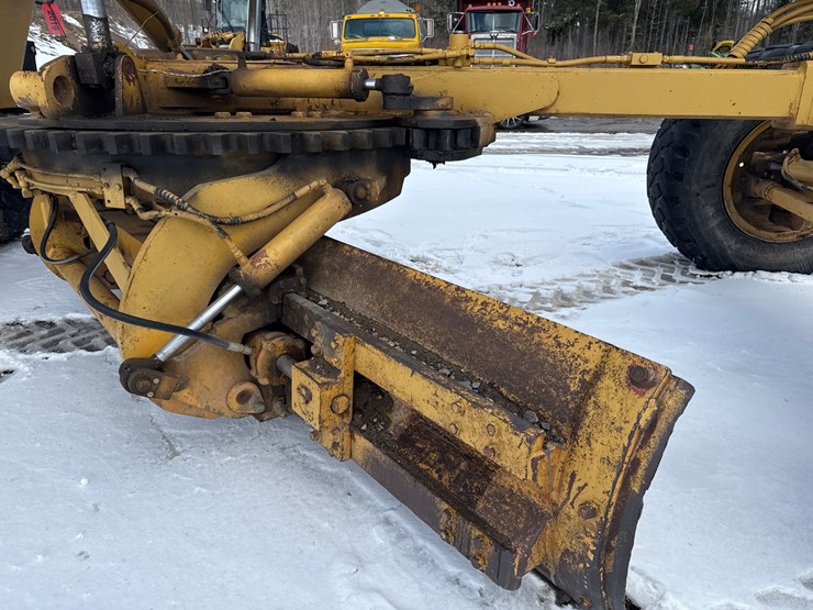 2019-champion-780a-image-25