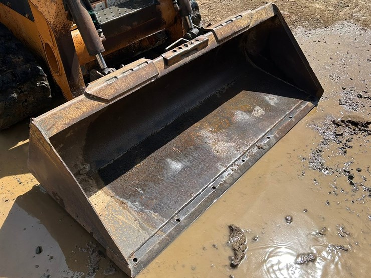 2019-case-tr270-image-10