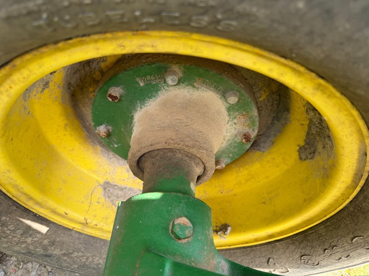 john-deere-1590-image-20