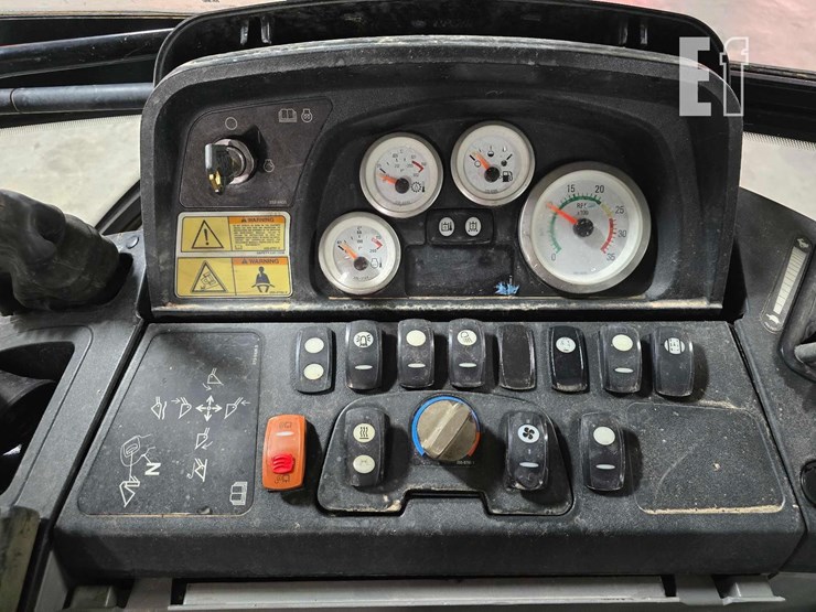 2011-caterpillar-430e-it-image-25