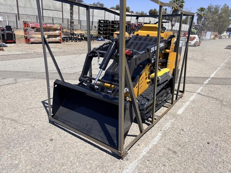 2026-agt-kkta27-skid-steer-loader-image-1