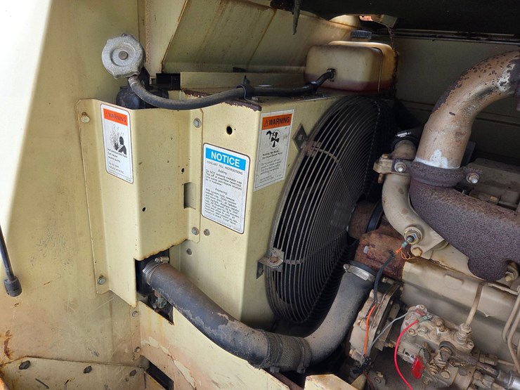 1994-massey-ferguson-8-image-21