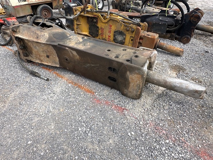 caterpillar-336e-image-1