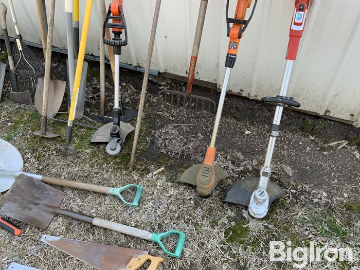 shovels,-rakes,-yard-tools-image-4