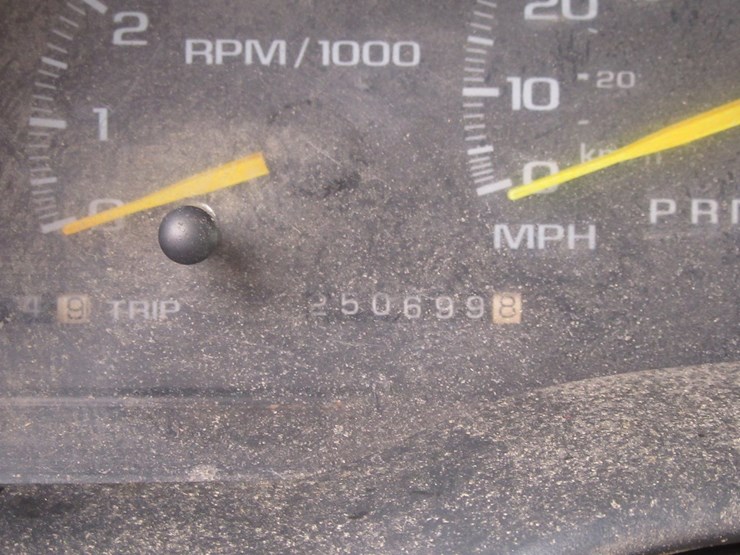 1997-chevrolet-3500-image-31