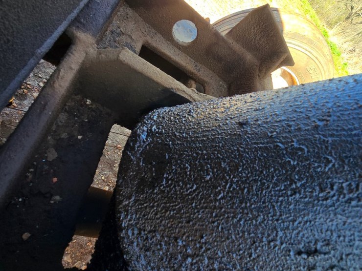 1994-mack-rd690s-image-42