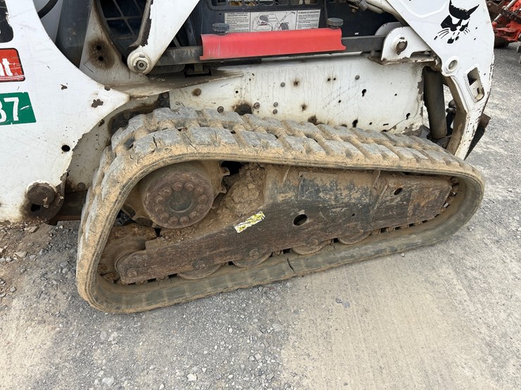 2013-bobcat-t190-image-11