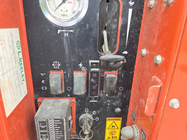 2017-ditch-witch-fx30-image-43