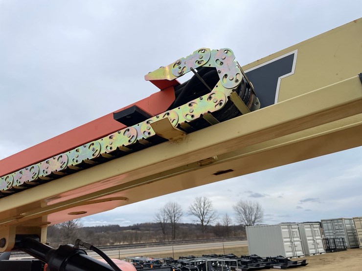jlg-600aj-image-36