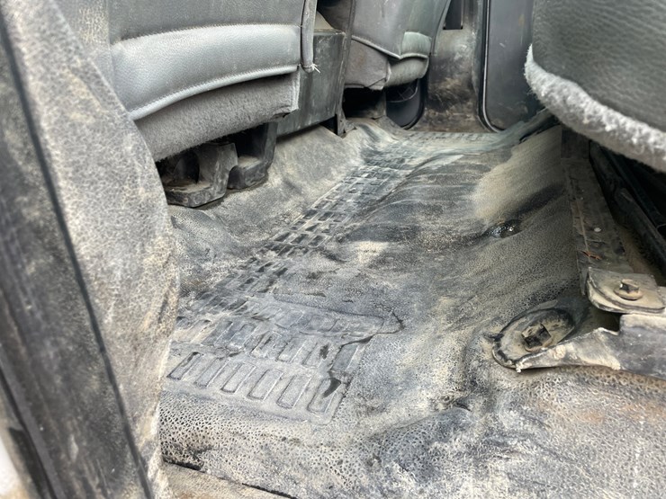 2012-ford-f350-image-34