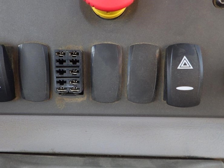 2018-volvo-a45g-image-45