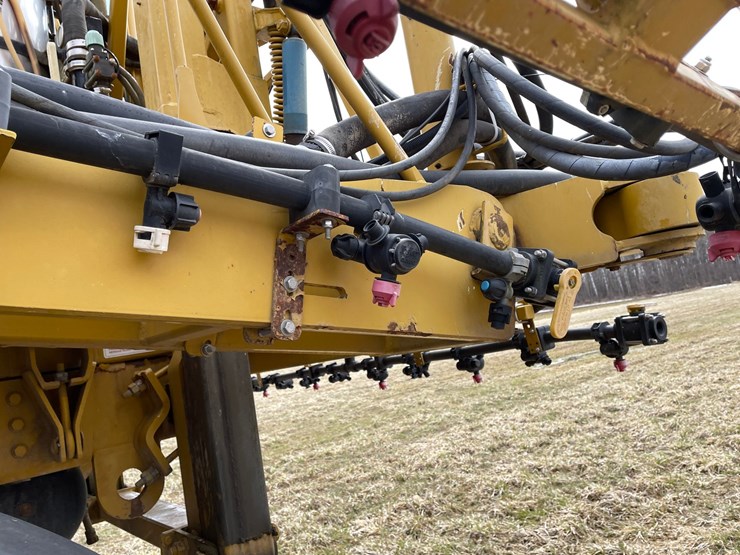 #5514-•-agco-rogator-u1264c-ag-chem-sprayer-image-15