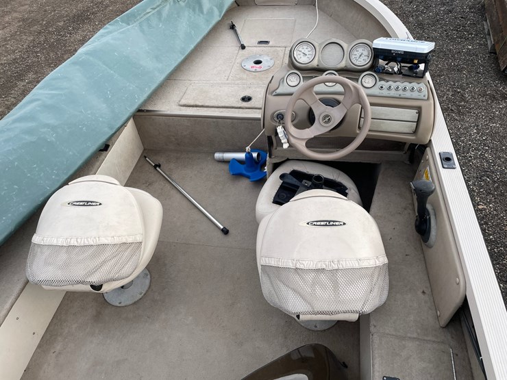 #2338-•-2002-crestliner-1650-fish-hawk-fishing-boat-(has-wi-title)-image-13