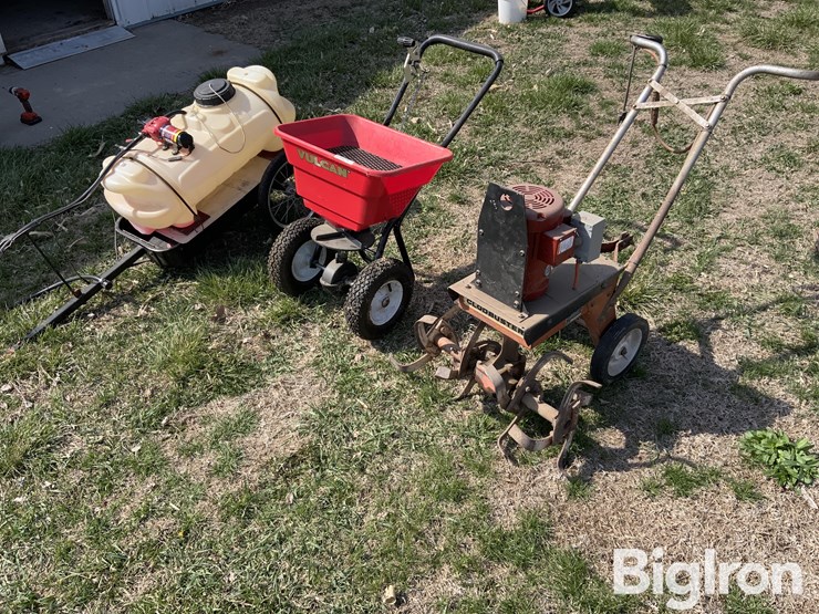 tiller,-broadcast-spreader-image-1