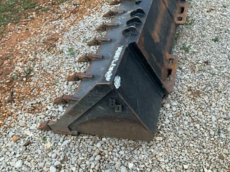 #150-•-blue-diamond-72”-bucket-image-4