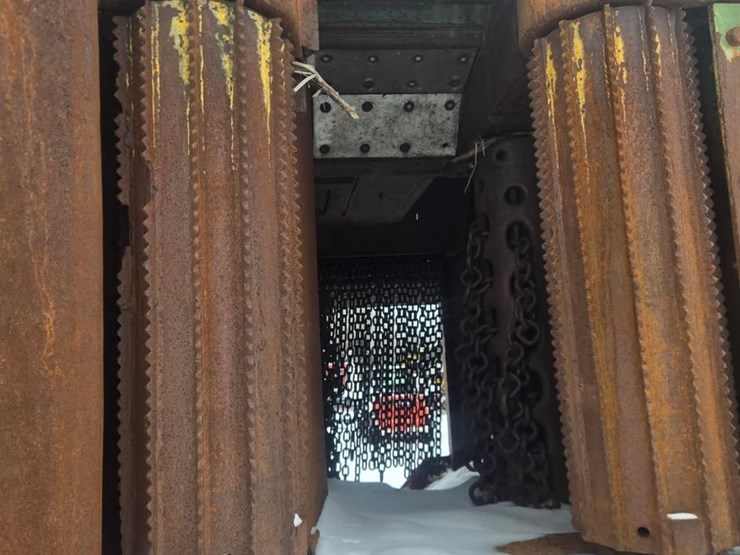 massey-ferguson-8-image-5