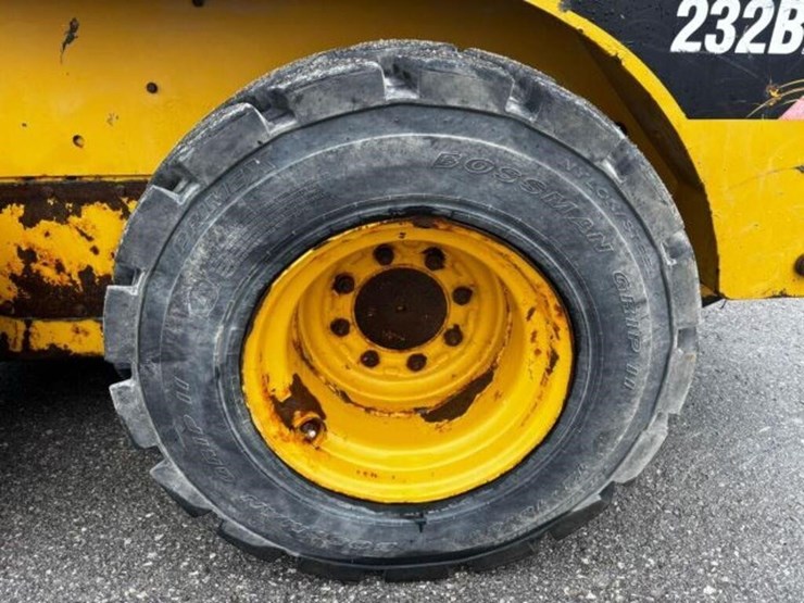 2009-caterpillar-232b2-image-67