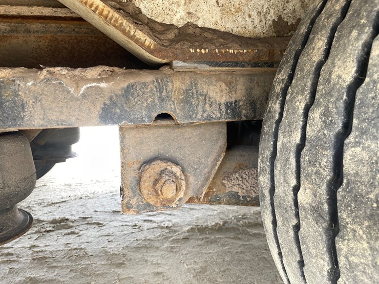 #7516-•-2015-landoll-s30c-51'-hydraulic-beavertail-semi-trailer-image-32