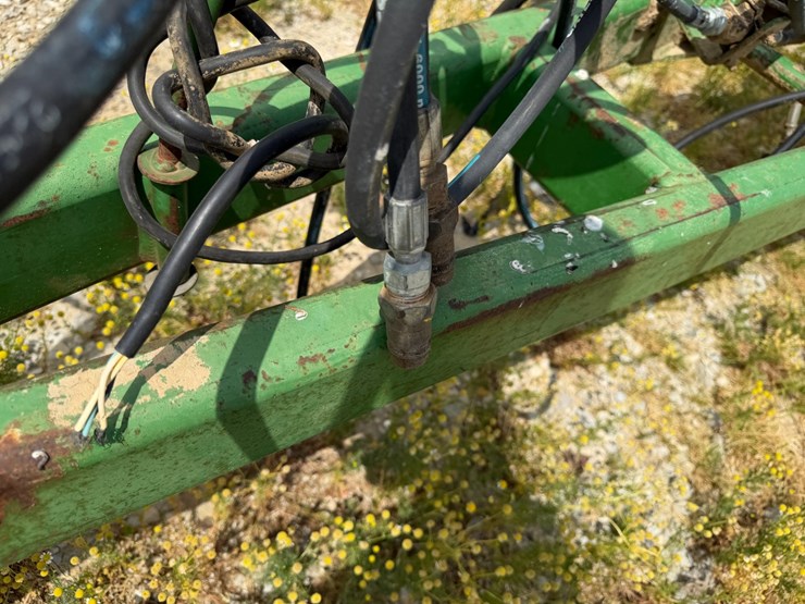 john-deere-1590-image-77