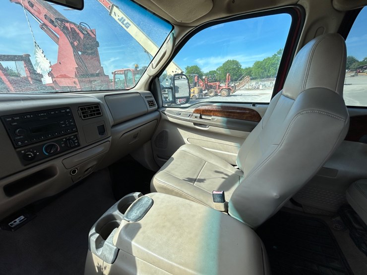 2004-ford-f250-image-12