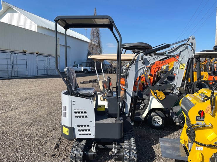 #3450-•-unused,-ats-mini-excavator-image-3